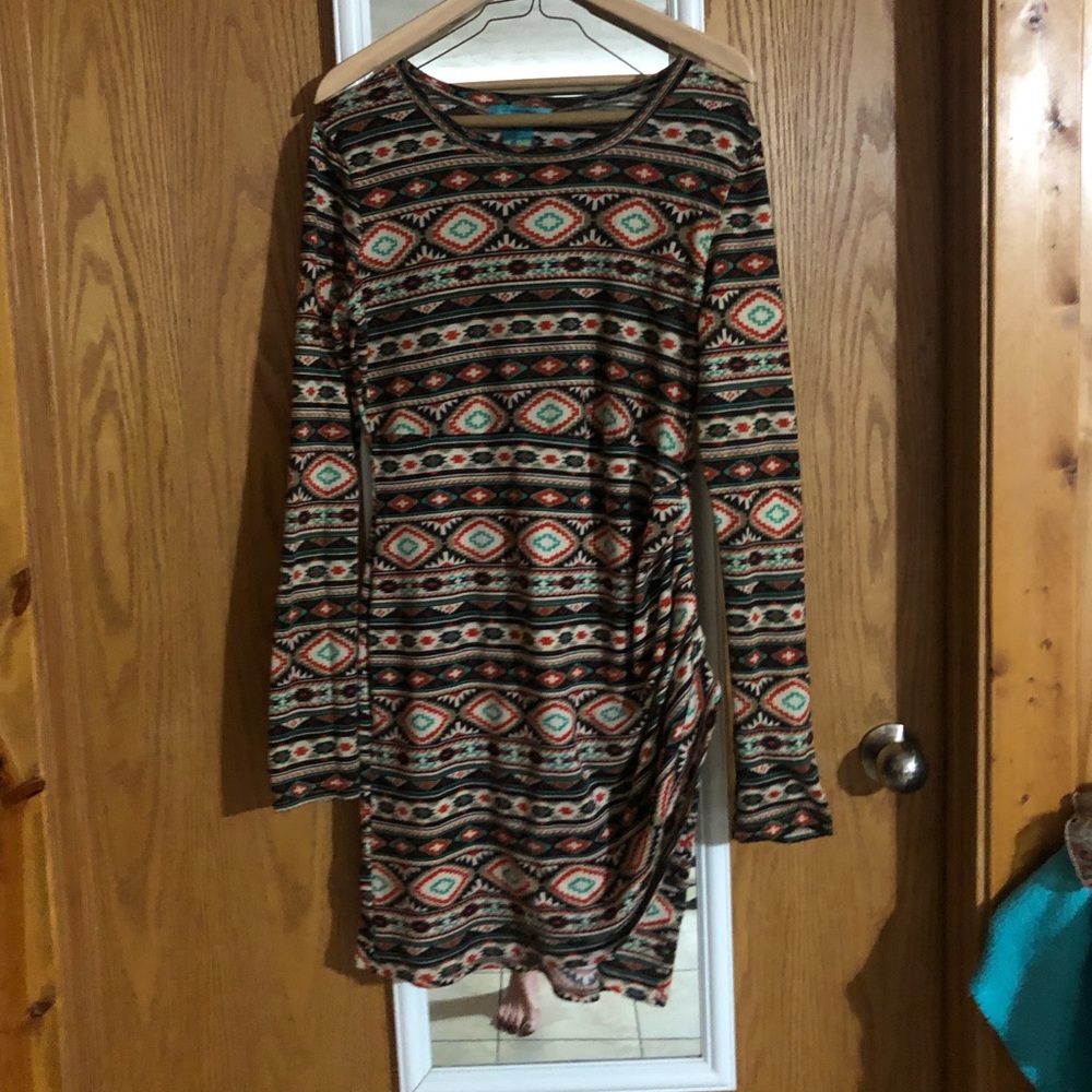 Tunic/dress can wear with leggings or not